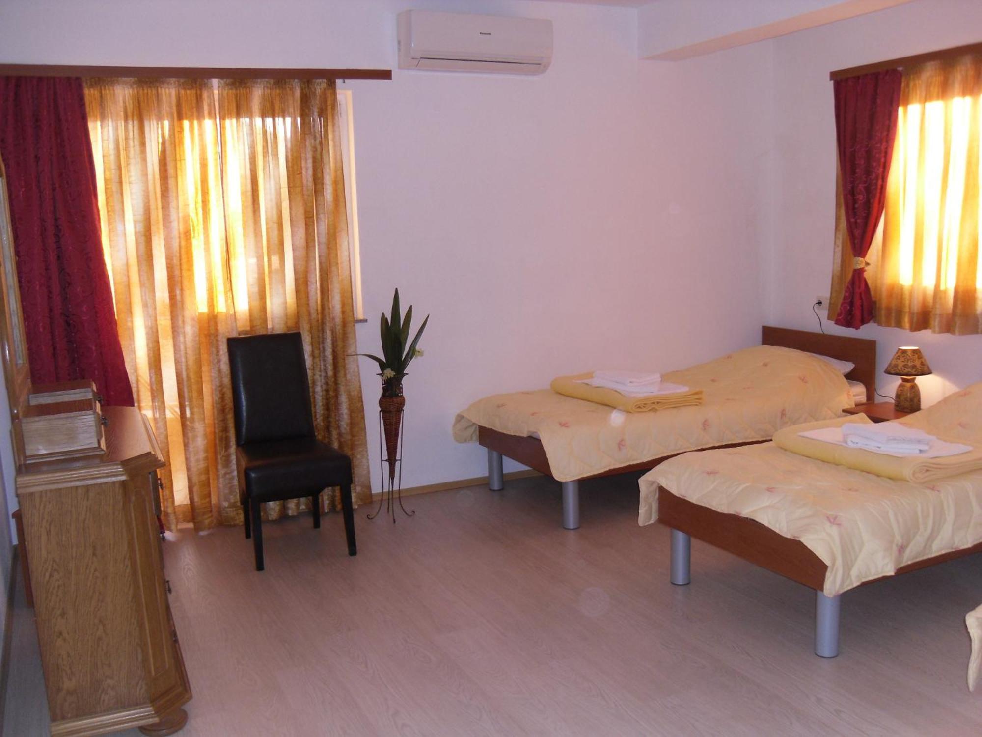 Bed and Breakfast Pansion Alfa Međugorje Esterno foto